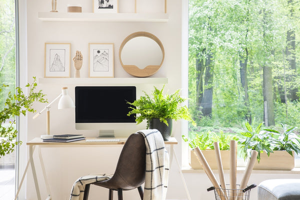 How to Find the Perfect Home Office desk on a Budget