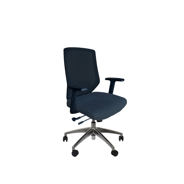 EDGE MEDIUM-BACK EXECUTIVE CHAIR WITH ADJUSTABLE LUMBAR SUPPORT