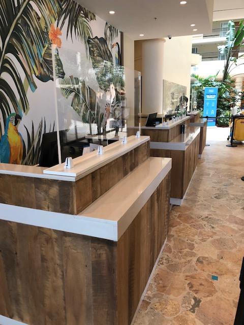 FRONTLINE20 COUNTERTOP 24" INVISIBLE BARRIER WITH CLEAR SPEAK THRU