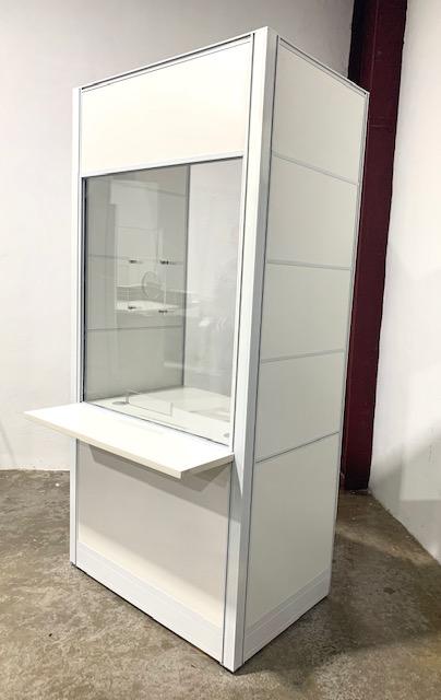 FRONTLINE20 36"W X 24"D X 81"H TRANSACTION-HEIGHT 30" TOP BOOTH
