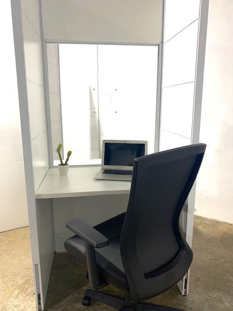 FRONTLINE20 60"W X 24"D X 81"H TRANSACTION-HEIGHT 30" TOP BOOTH