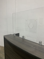 FRONTLINE20 COUNTERTOP 24" INVISIBLE BARRIER WITH CLEAR SPEAK THRU