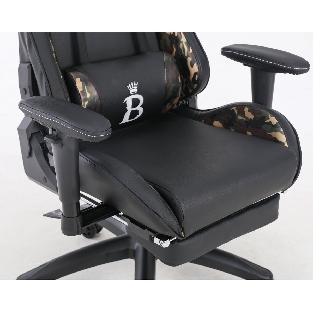 MEDUSA RACING-STYLE GAMING ERGONOMIC CHAIR WITH FOOTREST