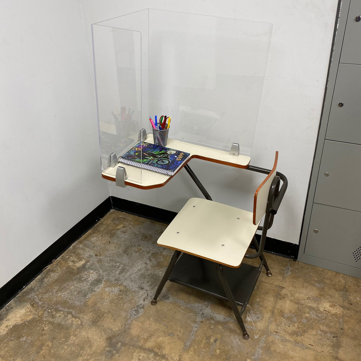 FRONTLINE SERIES ACRYLIC DESK TOP BARRIER FOR DESK - DESK NOT INCLUDED