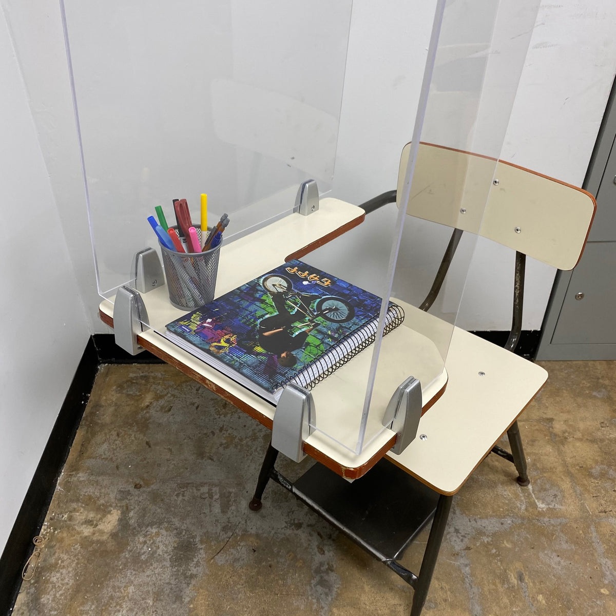 FRONTLINE SERIES ACRYLIC DESK TOP BARRIER FOR DESK - DESK NOT INCLUDED