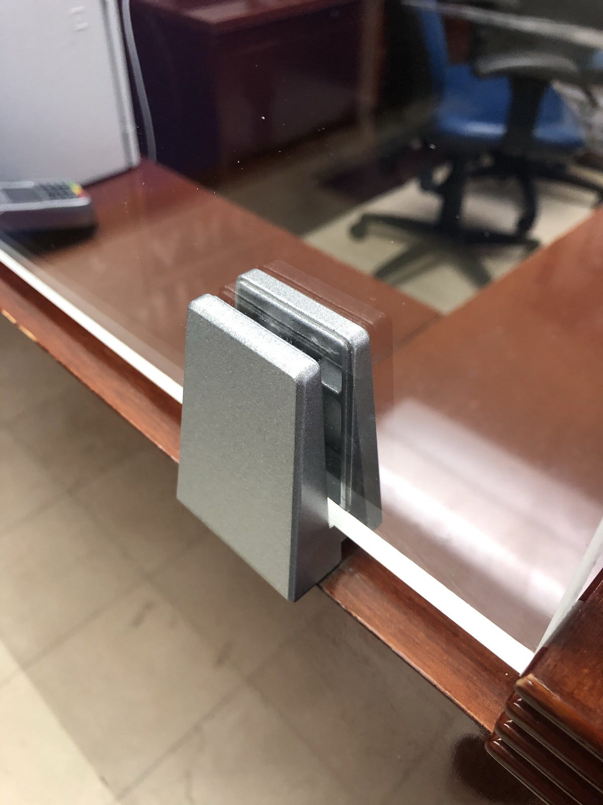 ACRYLIC SCREEN PANEL CLIP CLAMP SUPPORT BRACKET FOR PROTECTIVE BARRIERS