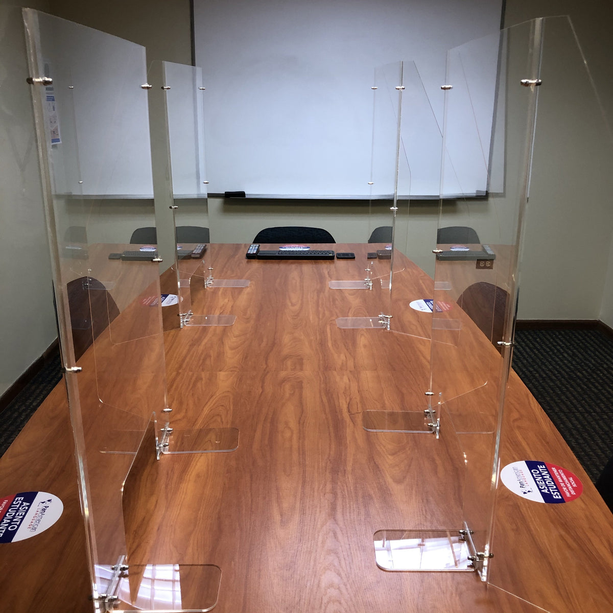 LITE SERIES ACRYLIC DESK TOP BARRIER BY FRONTLINE20